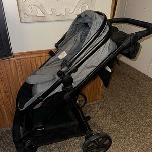 Mompush Wiz Stroller